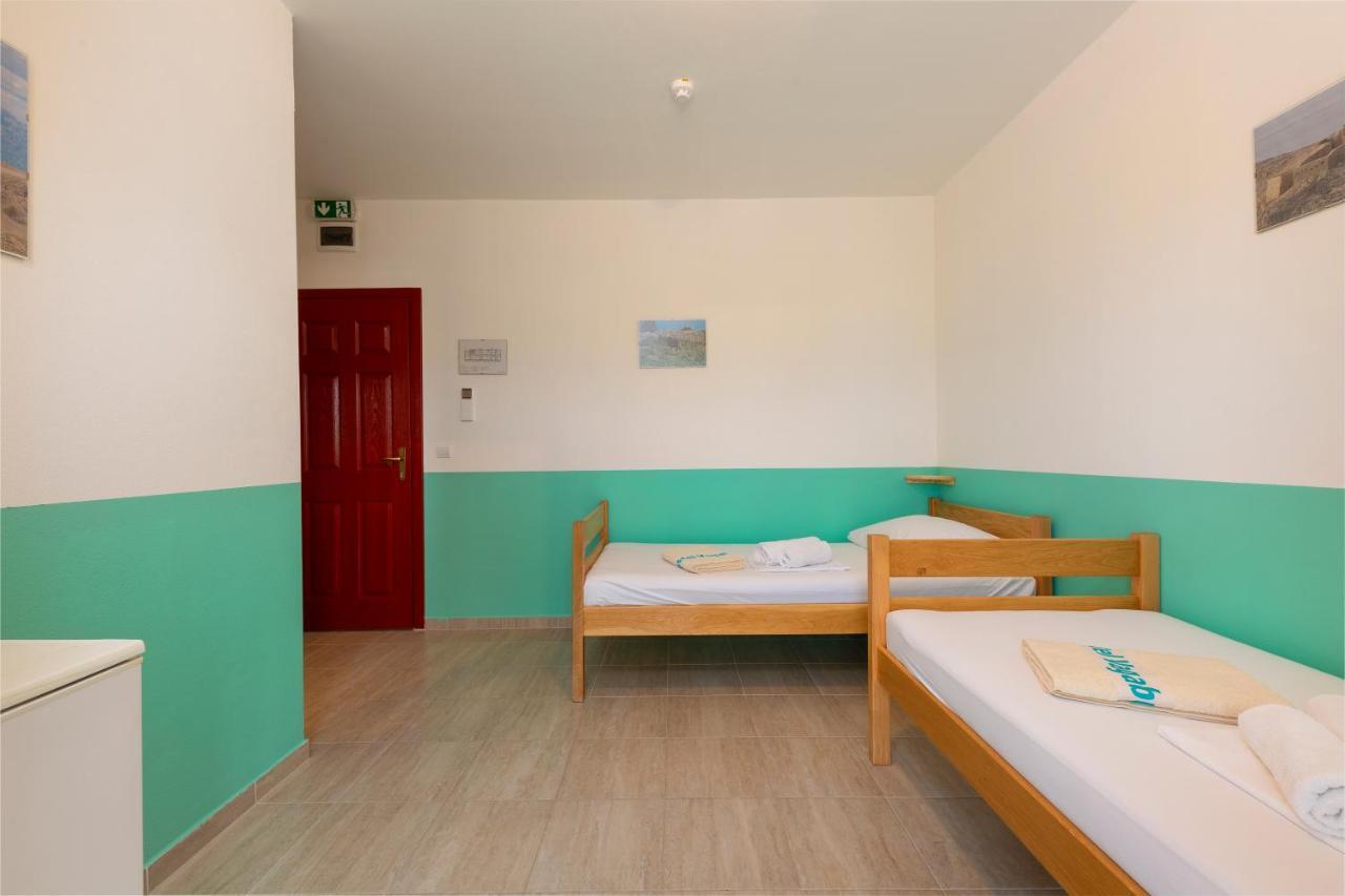 Hostel & Rooms Vagabundo Gajac Ngoại thất bức ảnh