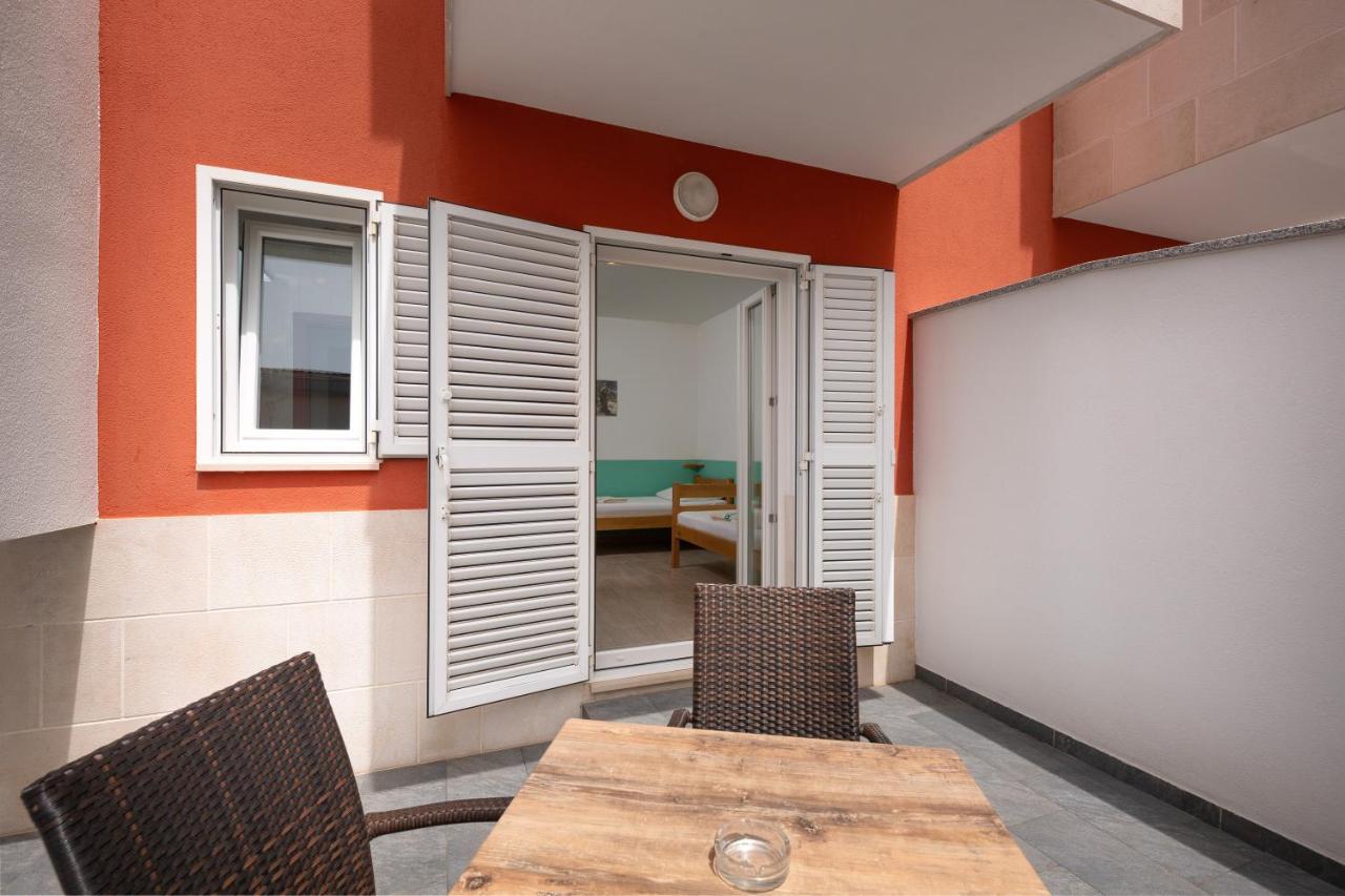 Hostel & Rooms Vagabundo Gajac Ngoại thất bức ảnh