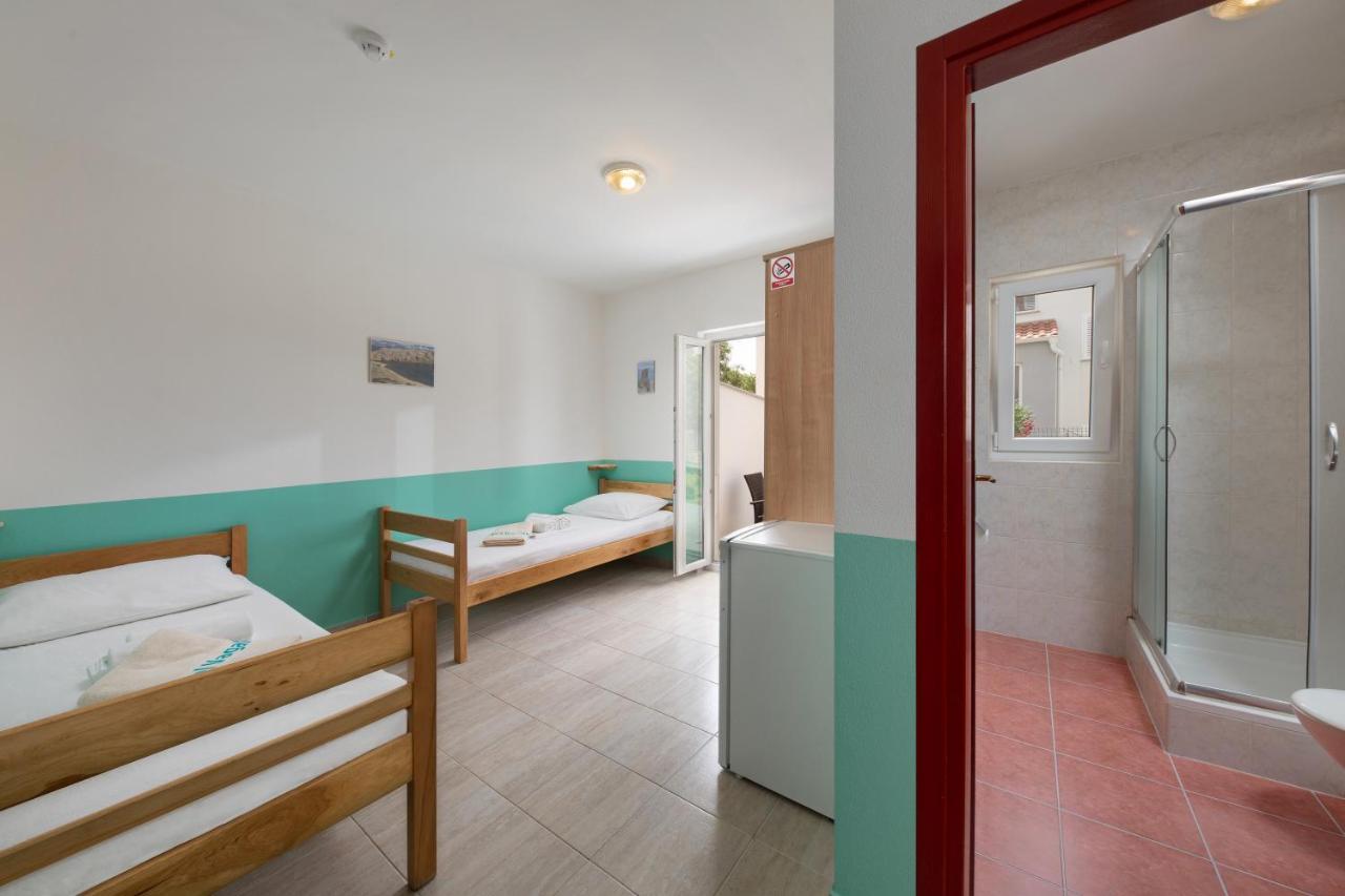Hostel & Rooms Vagabundo Gajac Ngoại thất bức ảnh