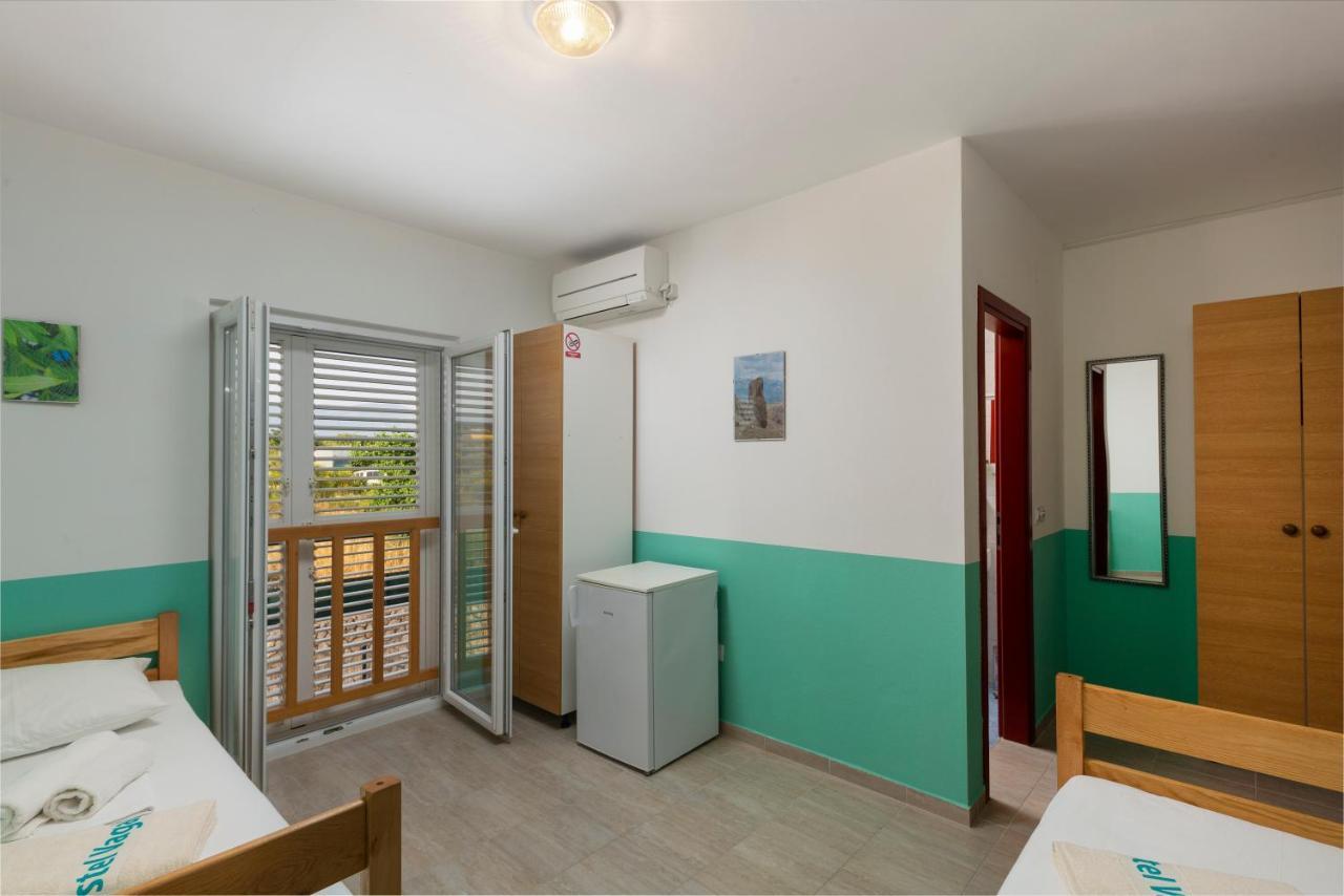 Hostel & Rooms Vagabundo Gajac Ngoại thất bức ảnh